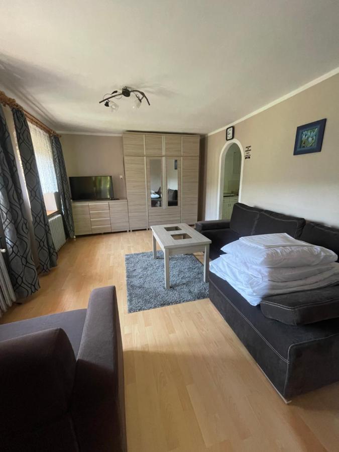 Pod Piekielkiem Apartment Szczytna Ngoại thất bức ảnh