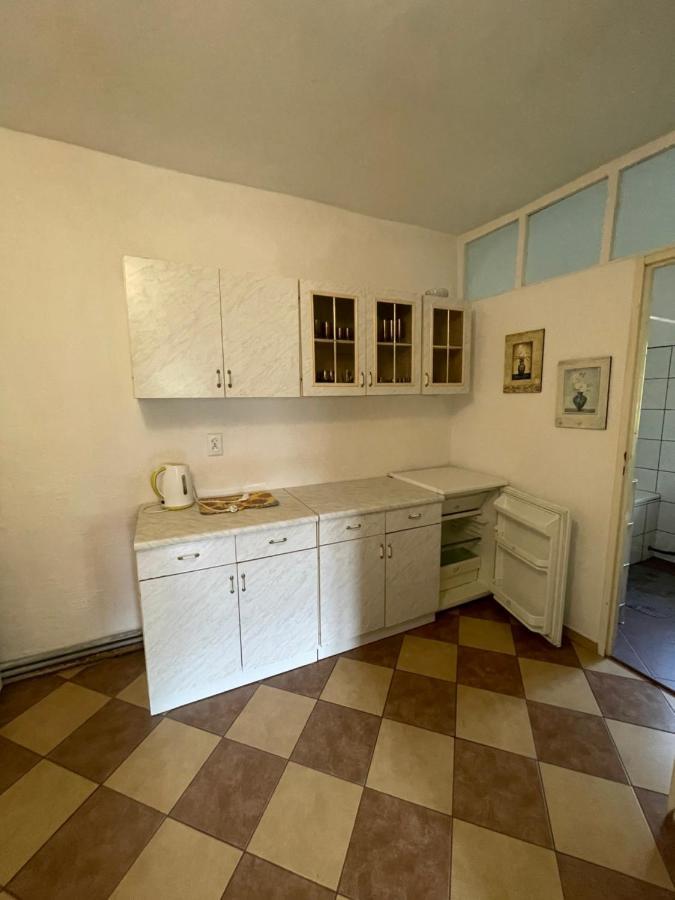Pod Piekielkiem Apartment Szczytna Ngoại thất bức ảnh